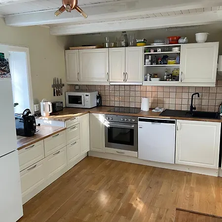 Tidligere Stall Omgjort Til Koselig Hjem I Sentrum