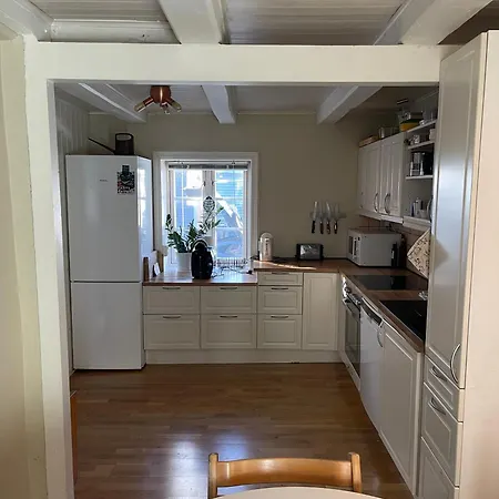 Tidligere Stall Omgjort Til Koselig Hjem I Sentrum Tromsø